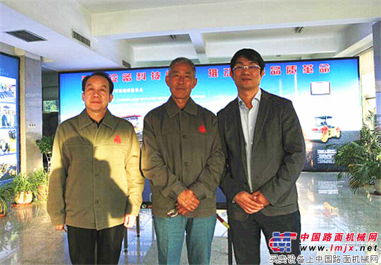 中大機械：不走尋常路 傳承匠心成就中國公路攤鋪專家